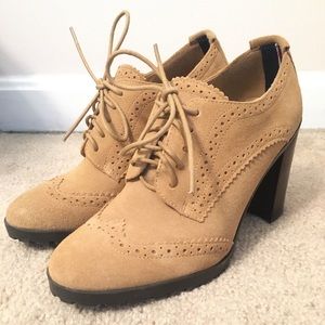 Women's Tommy Hilfiger oxford heel booties